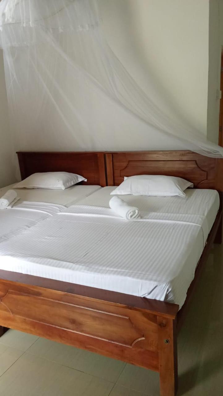 Sidhangana Home Stay Anuradhapura Dış mekan fotoğraf